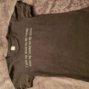 No brand, "Honey on my Mind" gray T